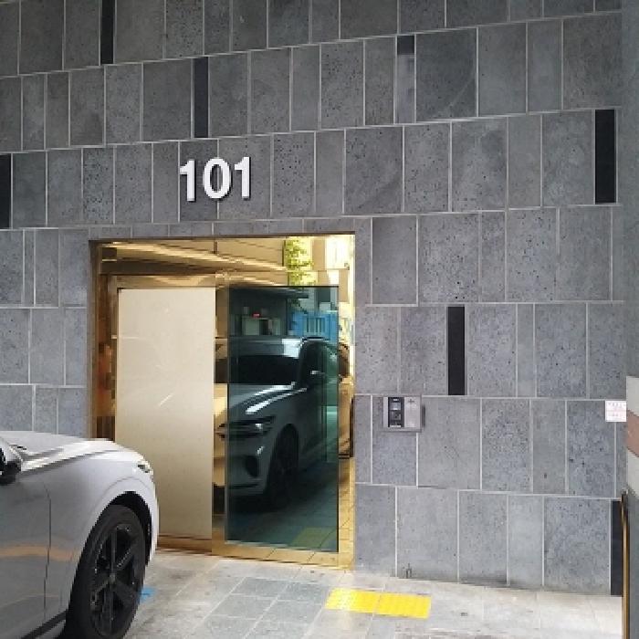 사진 2