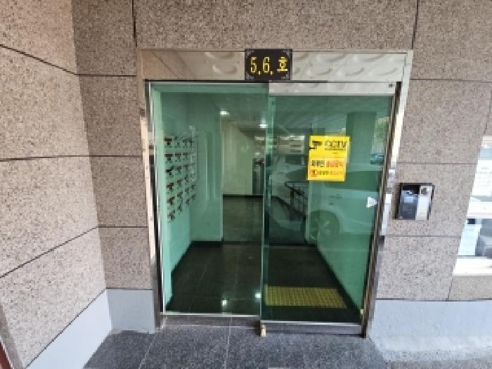 사진 3