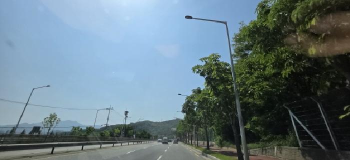 사진 3